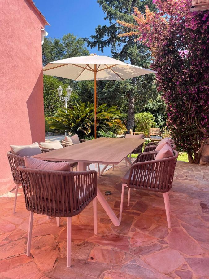 Fantastic Pool Villa 900M To The Beach; With Extravagant Big Garden Sainte-Maxime Exteriör bild